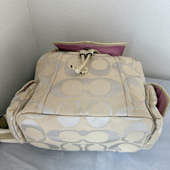 Coach Poppy Backpack 16696 Champagne Cream Signature C Logo Metallic Excellent - Picture 16 of 16